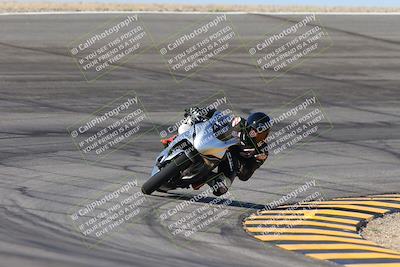 media/Oct-06-2024-Race Pace (Sun) [[d7d39ec7ad]]/9-Bowl Exit (940am)/